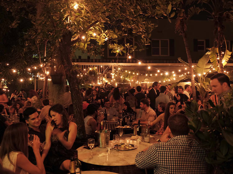 Cozy up with jazz in the garden at Lagniappe