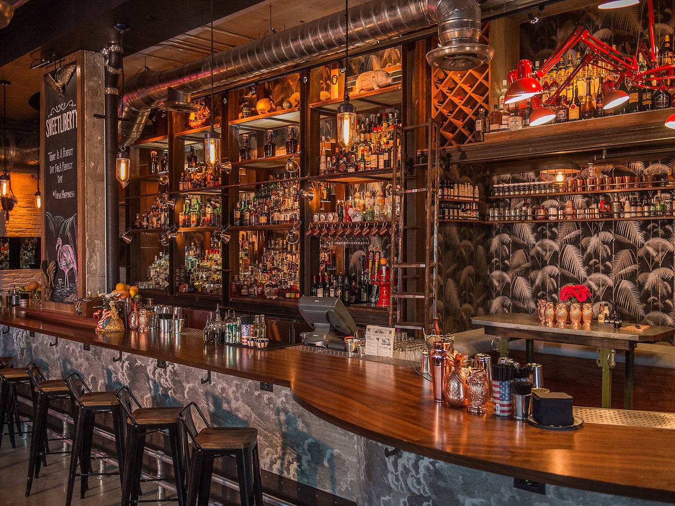 19 Best Bars In South Beach To Avoid The Tourist Traps