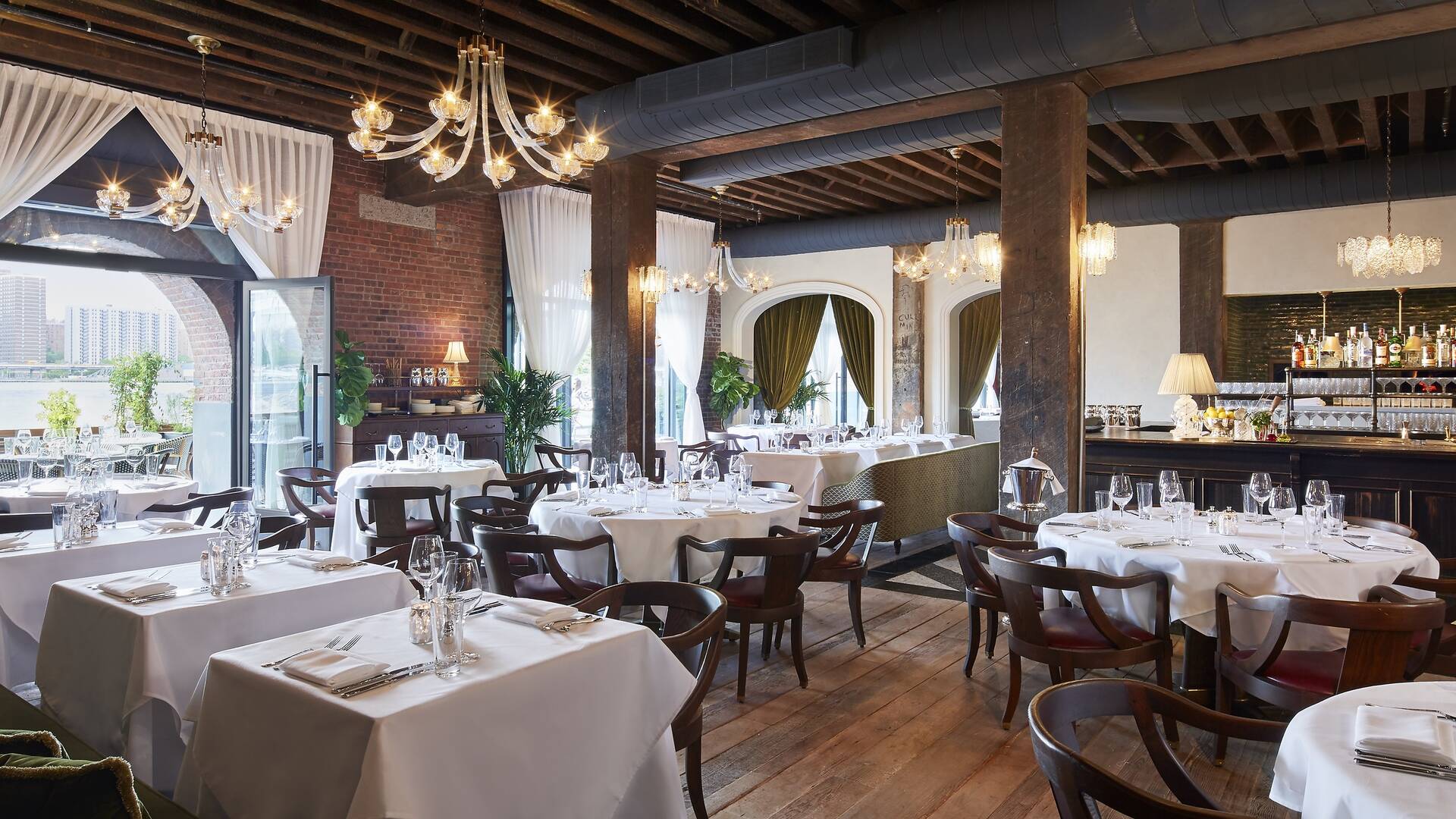 Cecconi’s Dumbo | Restaurants in DUMBO, New York