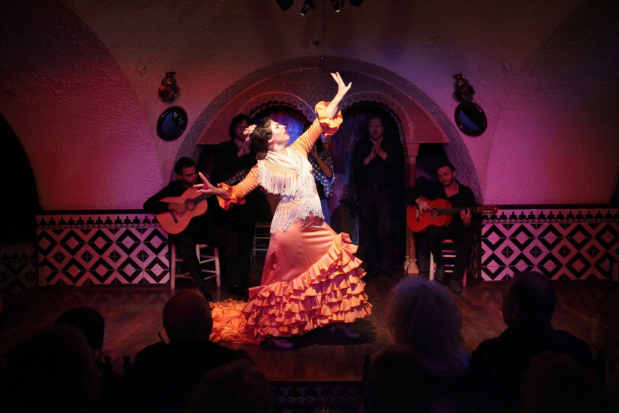 Tablao Flamenco Cordobes Music In El Raval Barcelona