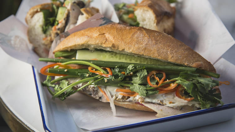 le petit saigon banh mi