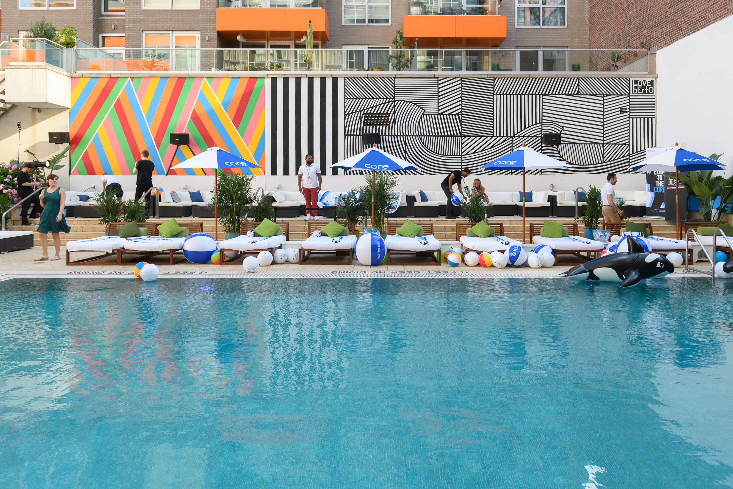 You Need To Go To These Rooftop Pool Parties This Summer In Nyc 