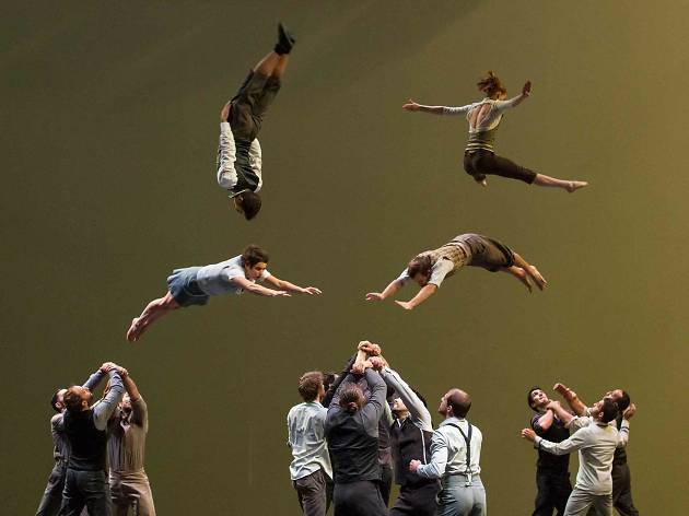 Compagnie XY: Il N’est Pas Encore Minuit Compagnie XY: Il N’est Pas Encore Minuit