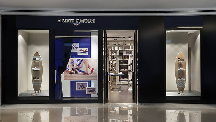 Alberto Guardiani'nin Akasya'daki mağazası