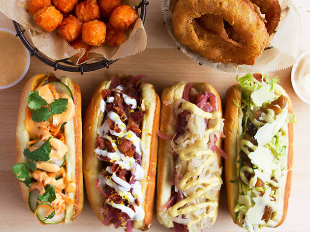 25 Best Hot Dogs In Nyc You Can T Miss This Summer