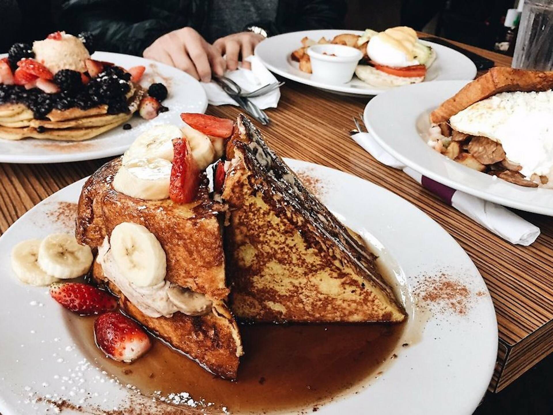 Best Breakfast In Philadelphia For Eggs, Pancakes And Coffee