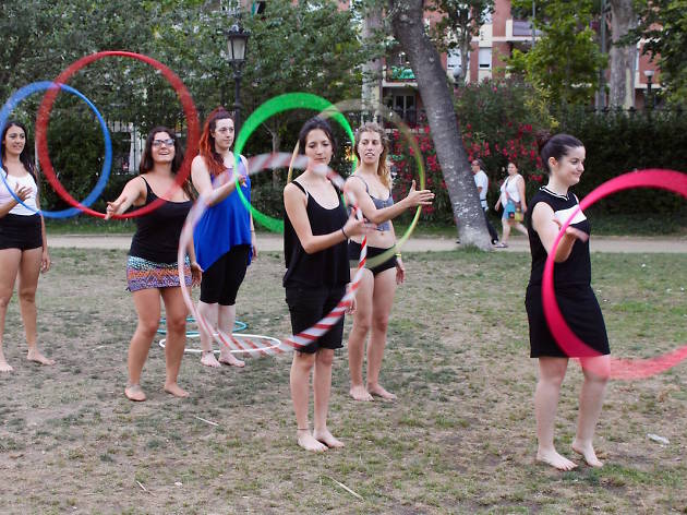 hula-hoop hula-hoop