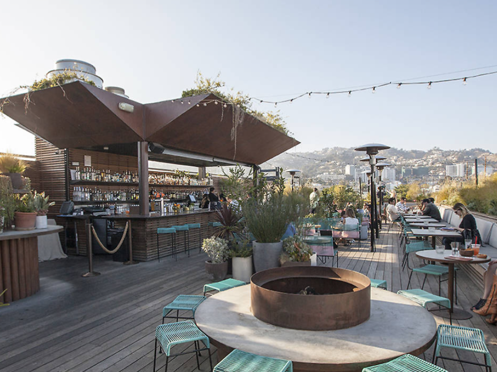 Best West Hollywood Bars for Beer, Wine and Cocktails