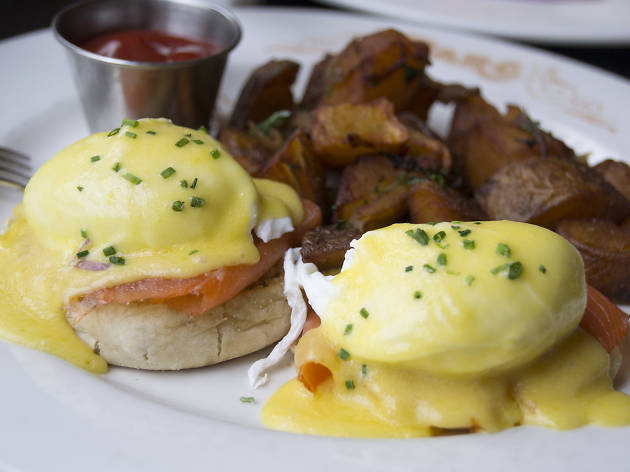 Best Breakfast In Philadelphia For Eggs Pancakes And Coffee