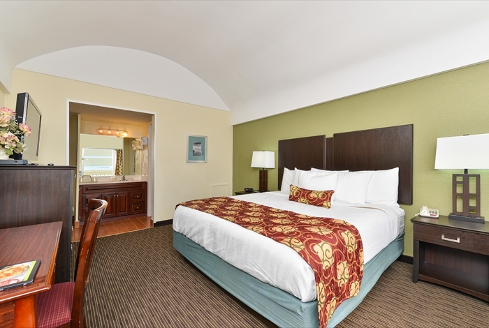 Clipper Inn Royal Clipper Inn and Suites | Hotels in United States