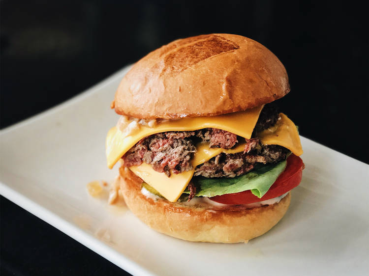 The Impossible Burger at Umami Burger