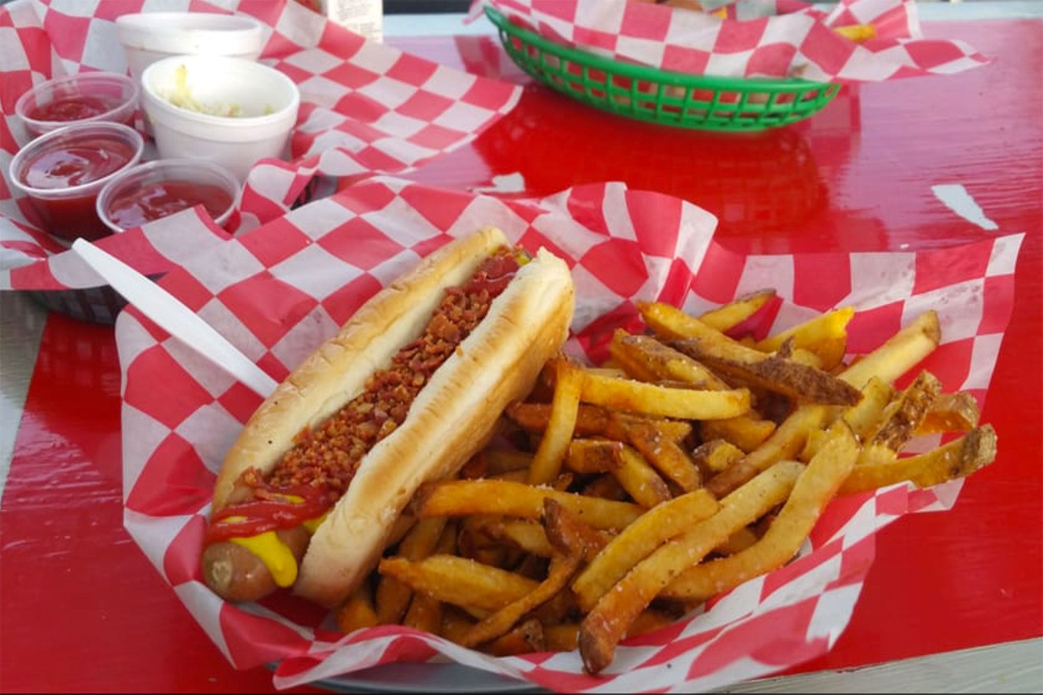 Complete guide to the best hot dogs in Austin