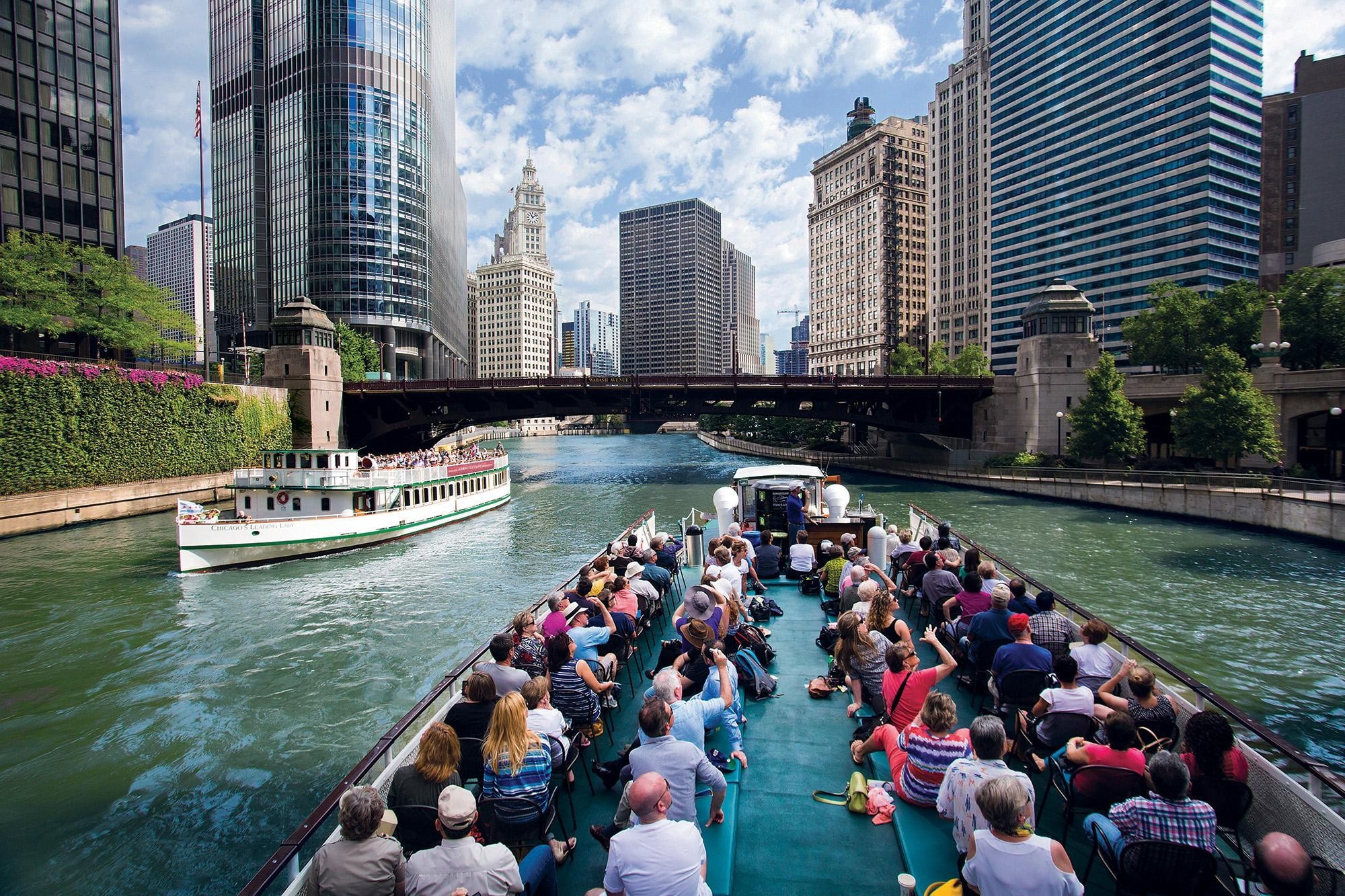 chicago boat tours in winter