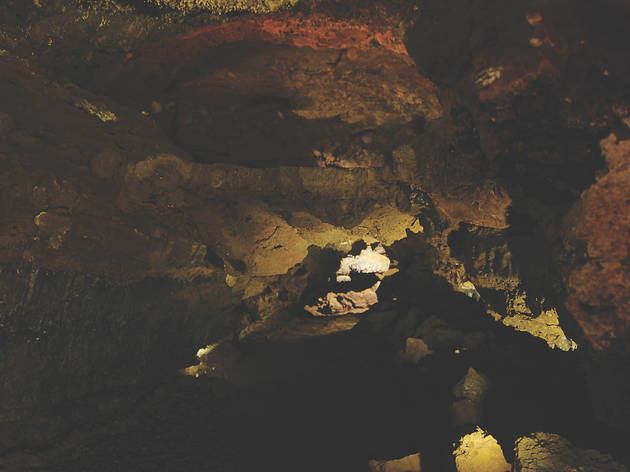 Gruta do Carvão ( Gruta do Carvão (