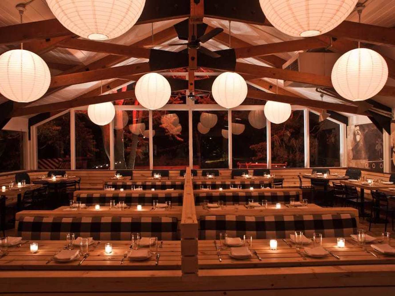 16 Best Montauk Restaurants to Try in the Hamptons