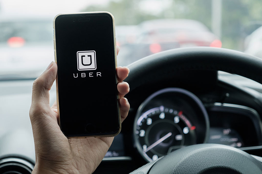 Uber will now charge you 15 to return what you left in the car