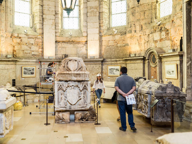 Museu Arqueológico do Carmo Museu Arqueológico do Carmo