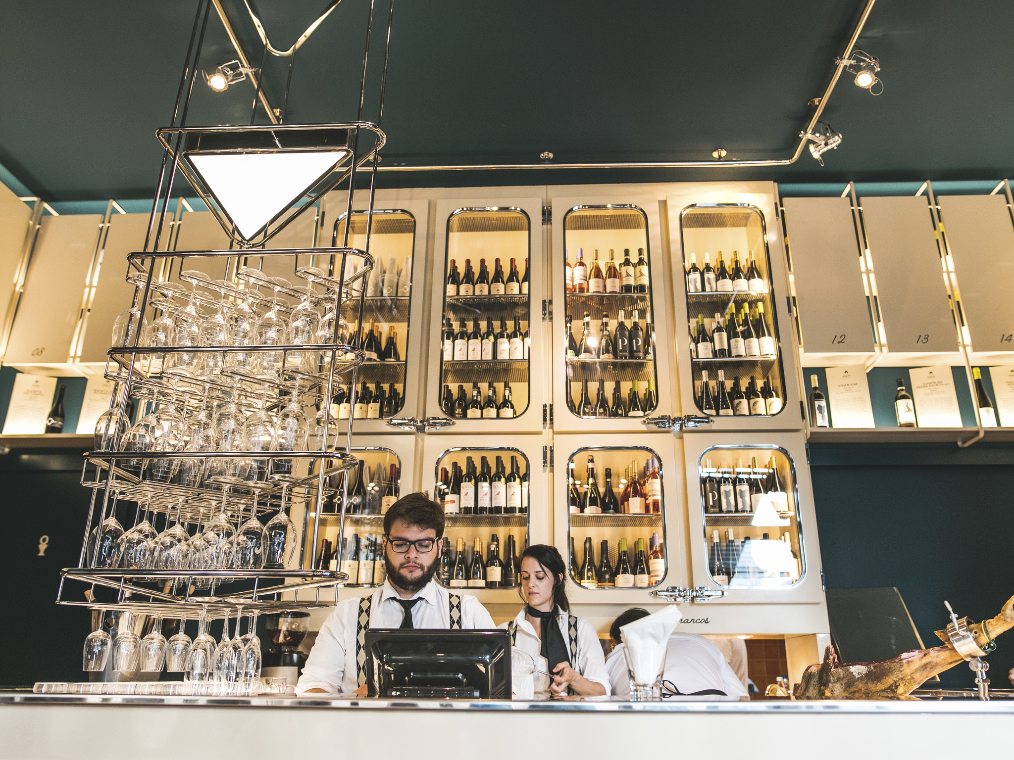 Noite os bares mais bonitos em Lisboa