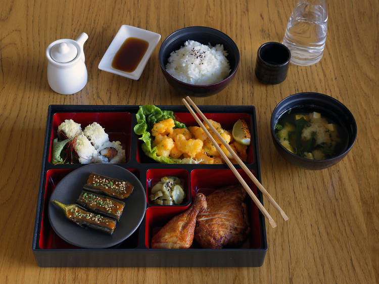 Sake express bento box