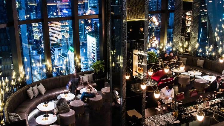 Penthouse Bar + Grill | Restaurants in Phloen Chit, Bangkok