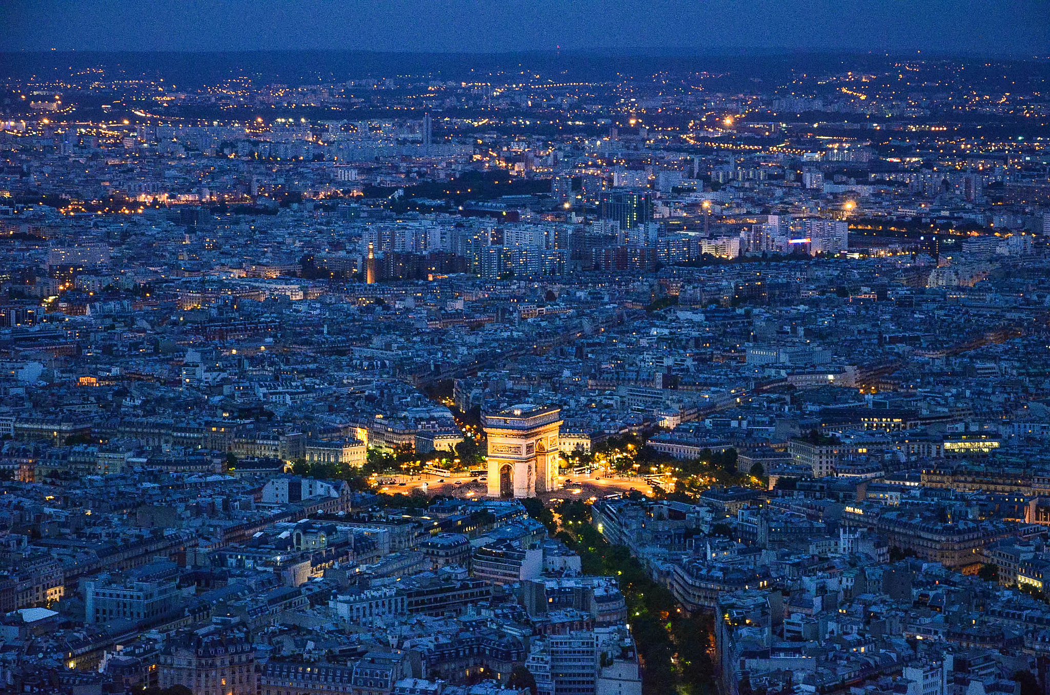 Louis Vuitton hosts cruise show at striking location just outside Paris