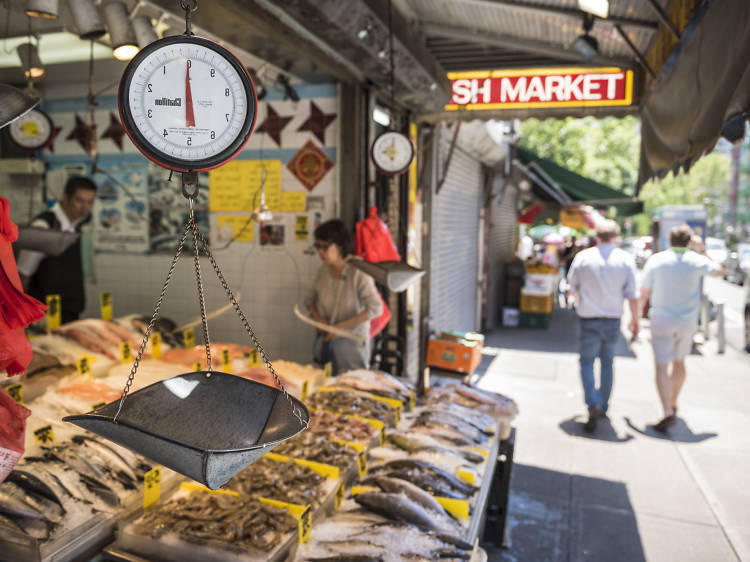 Shop the Chinatown fish market in New York City