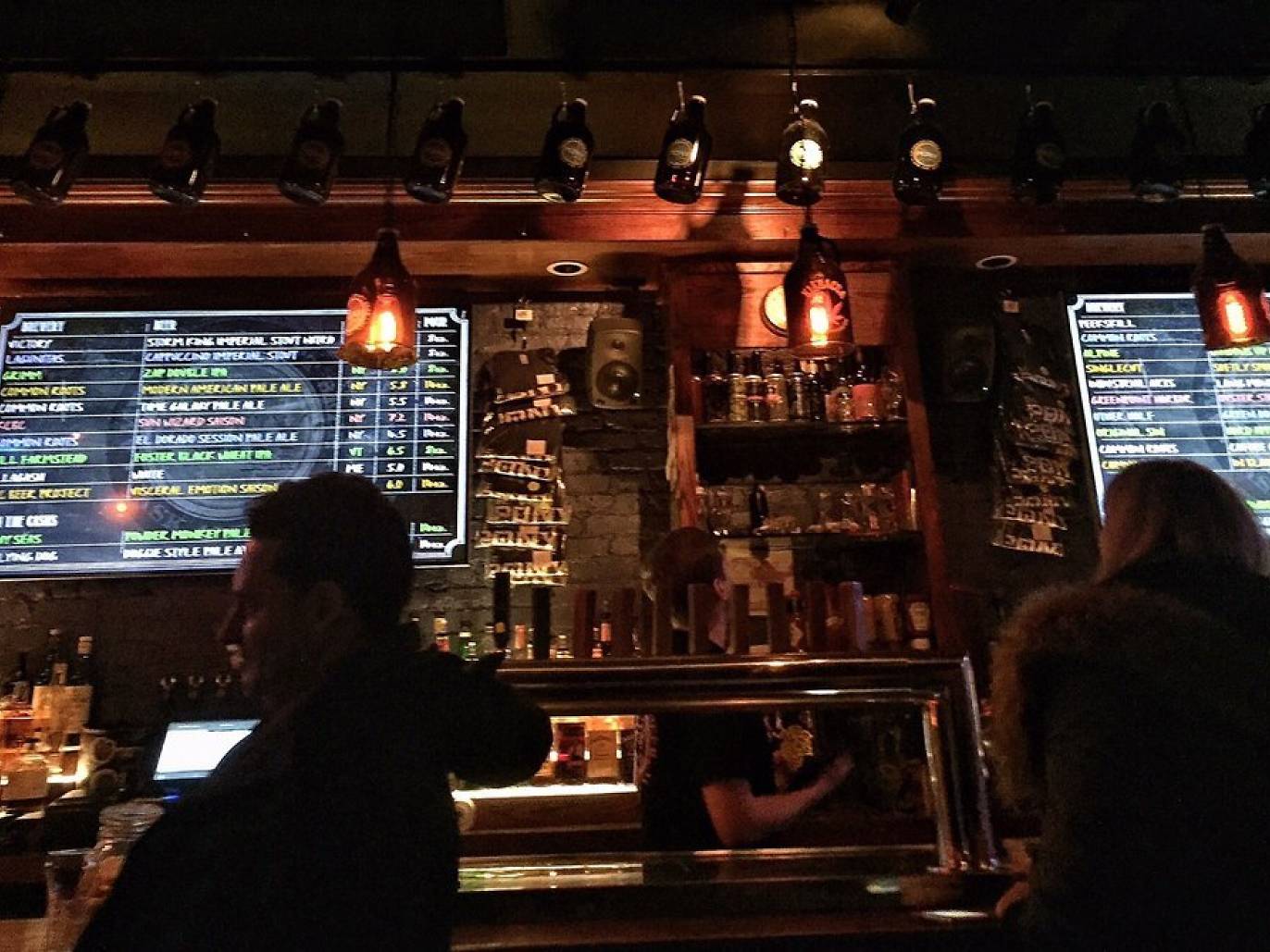 15-of-the-best-upper-east-side-bars-to-visit-now