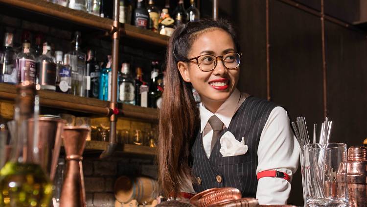 SUWINCHA “CHACHA” SINGSUWAN - HEAD BARTENDER OF RABBIT HOLE