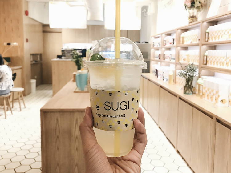 Sugi Bee Garden Café