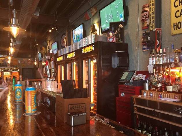 40 Best Bars In Philadelphia To Drink At Now