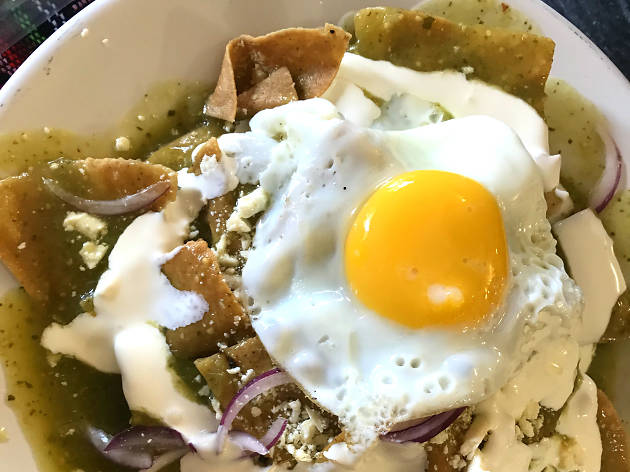 Buenas Migas Buenas migas es un restaurante de comida mexicana