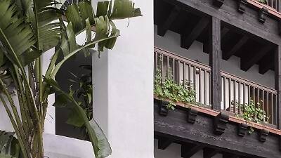 Plaza la Reina Plaza la Reina