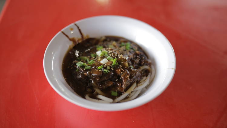 Seremban: Pasar Besar Seremban Beef Noodles