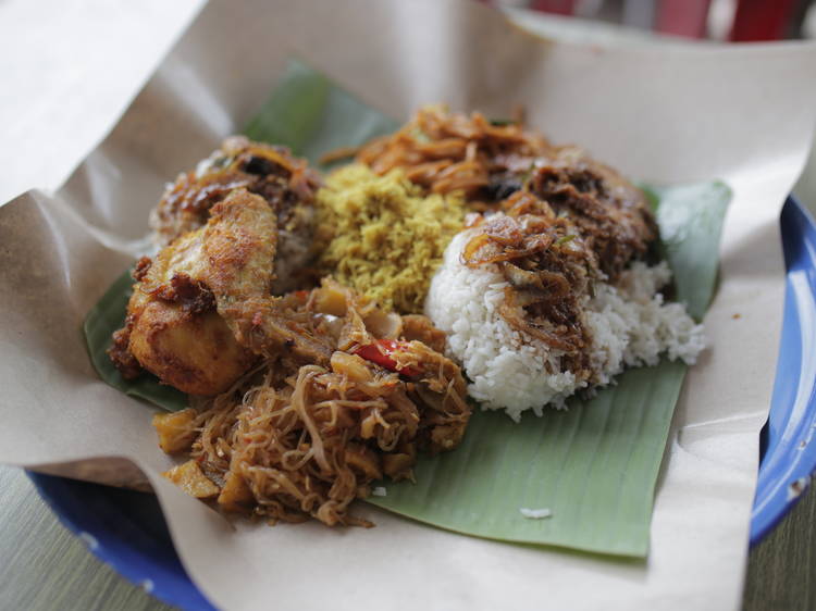 Kuala Selangor: Warung Ibu Nasi Ambeng