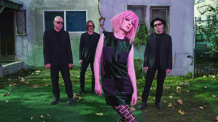 Garbage en Little Stranger Birds