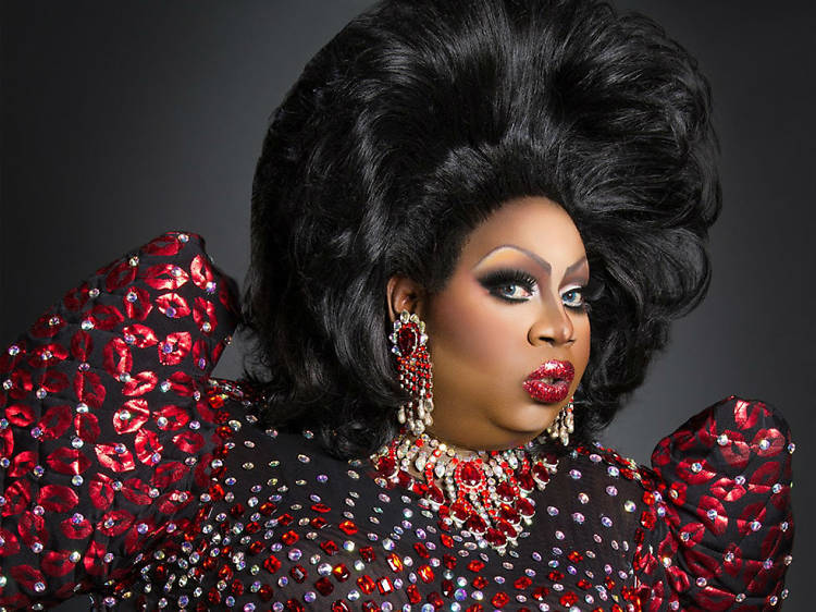 Latrice Royale vs. Kenya Michaels