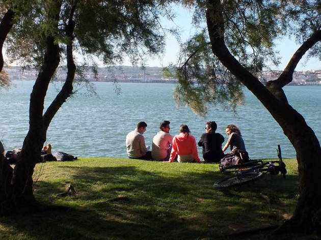 Lisbon walking tours: Gir'Almada tour Lisbon walking tours: Gir'Almada tour