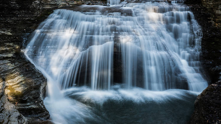 Waterfall-viewing