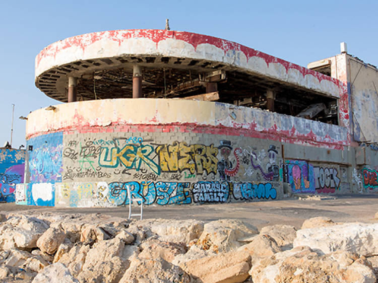 Haunted houses : a brief history of Tel Aviv's abandoned buildings