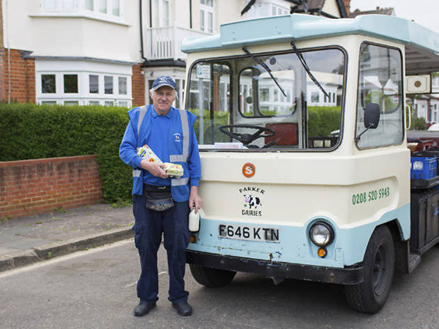 Milkmen still exist in London – and thanks to hipsters they're doing alright