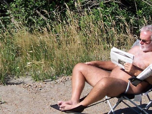 Paris accueille son premier espace naturiste en plein air Paris accueille son premier espace naturiste en plein air