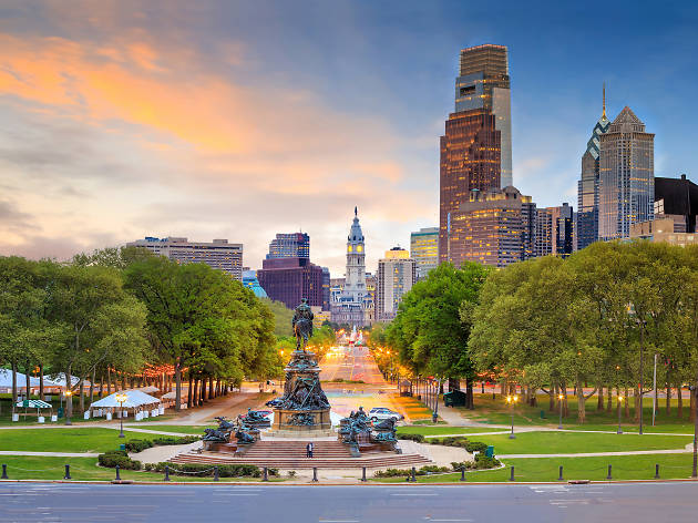 Benjamin Franklin Parkway | Attractions in Ben Franklin Parkway - Kelly ...