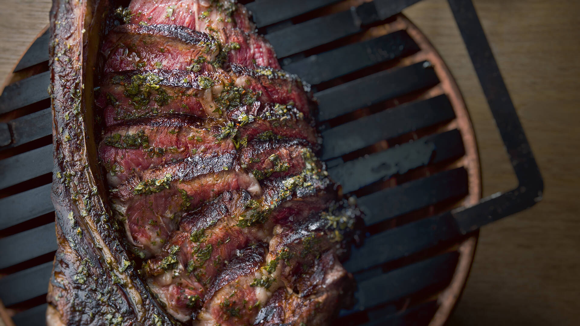 16 Best Steakhouses in Miami to Satisfy Your Red Meat Cravings