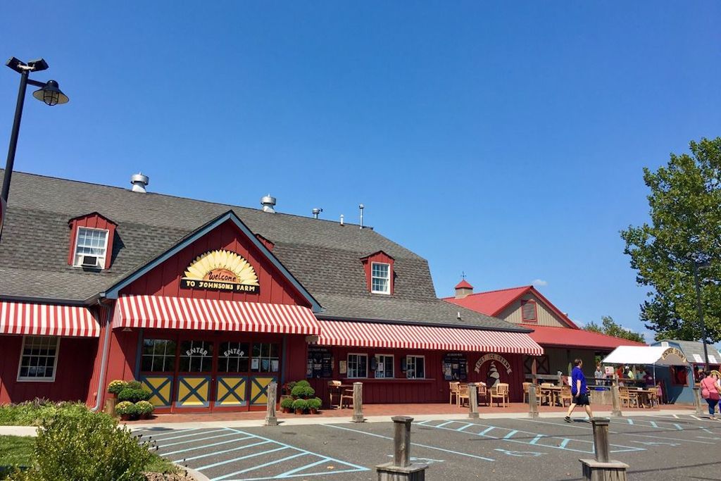 Johnson’s Corner Farm Shopping in Philadelphia