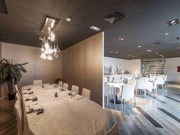 Restaurantes con servicio Restaurantes con servicio