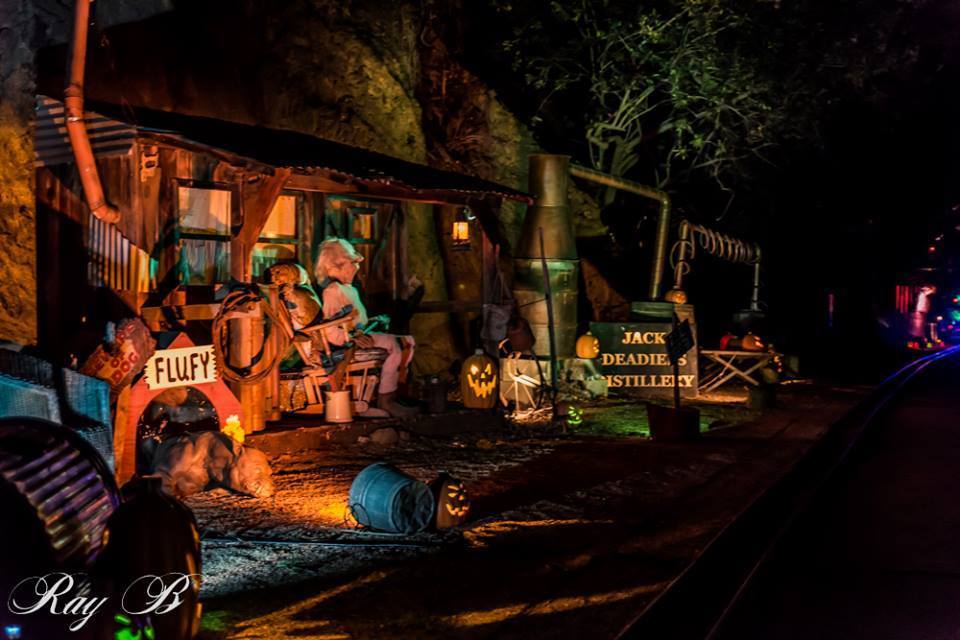 Best Haunted Houses in Los Angeles, From Spooky to Terrifying