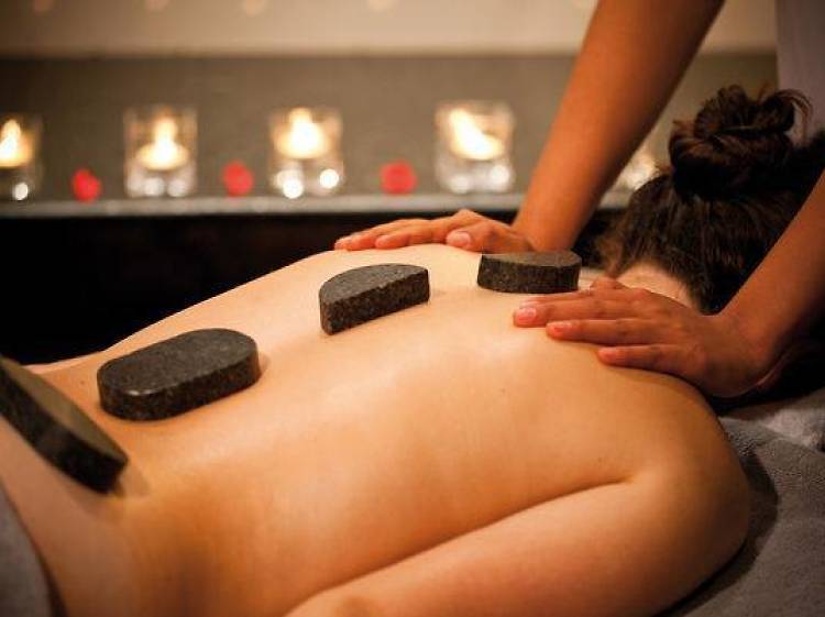 Treat your body at Mövenpick Marn-Dah Spa