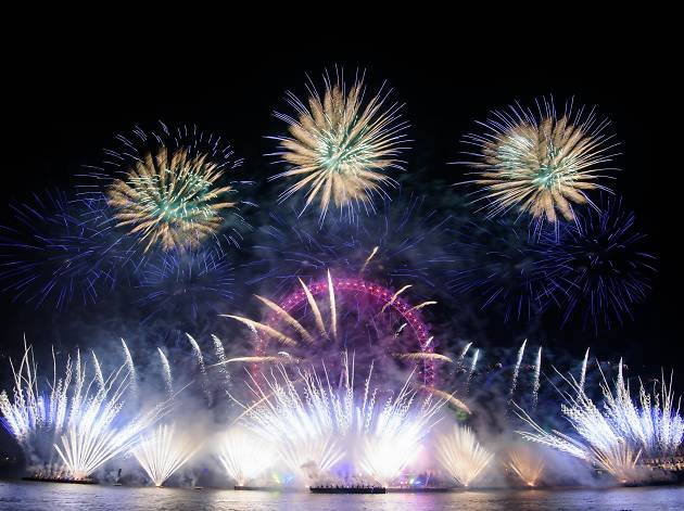 London S New Year Eve Fireworks 2019 How To Get Tickets