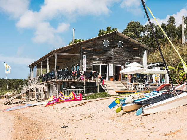 Escola de Vela - Lagoa de Óbidos Escola de Vela - Lagoa de Óbidos