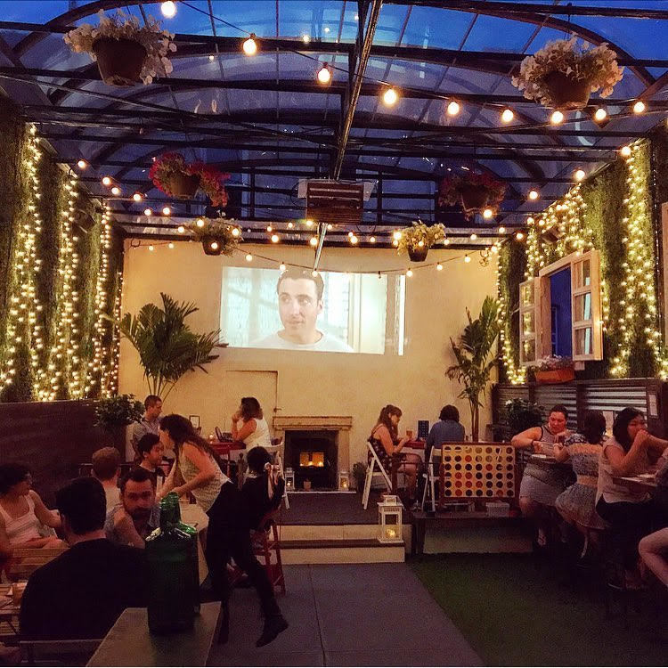 12 Best Astoria Bars For The Ideal Night Out in Queens